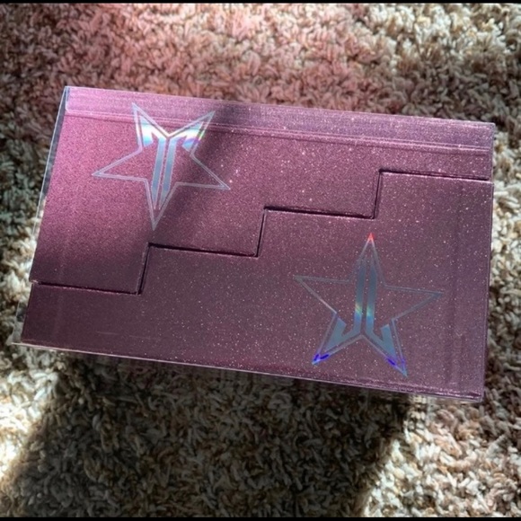 JEFFREE STAR LIPSTICK HOLDER - Picture 2 of 2